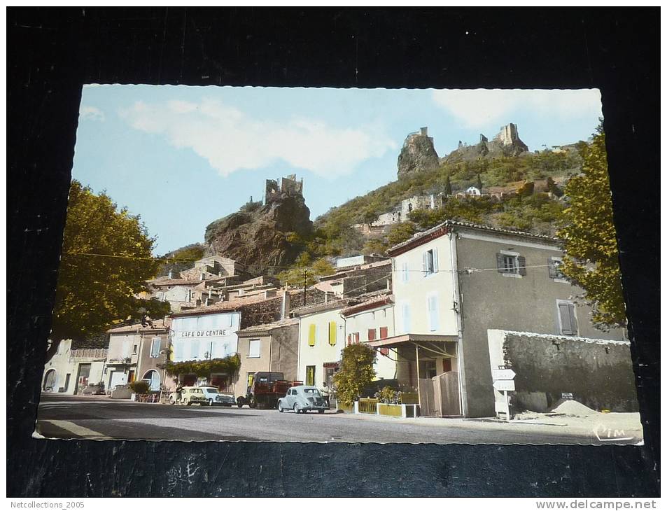 ROCHEMAURE - LE CHATEAU FEODAL VUE DU CENTRE DU VILLAGE - CAFE DU CENTRE - 07 ARDECHE - Rochemaure