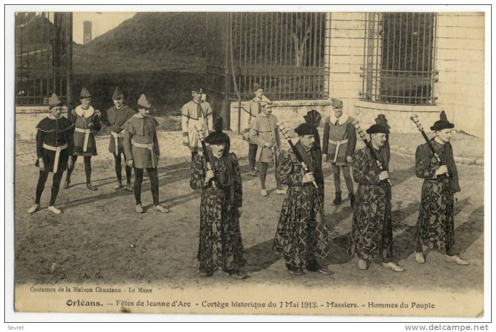 ORLEANS. - Fêtes De Jeanne D'Arc - Cortège Historique Du 7 Mai 1913. - Massiers. - Hommes Du Peuple - Orleans