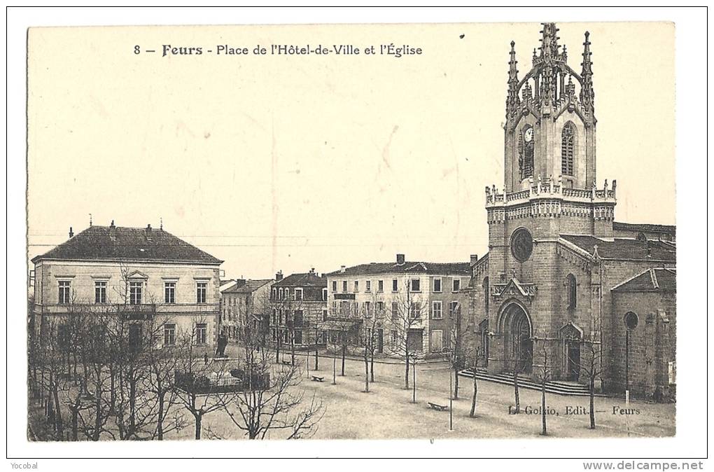 Cp, 42, Feurs, Place De L'Hôtel De Ville Et L'Eglise - Feurs