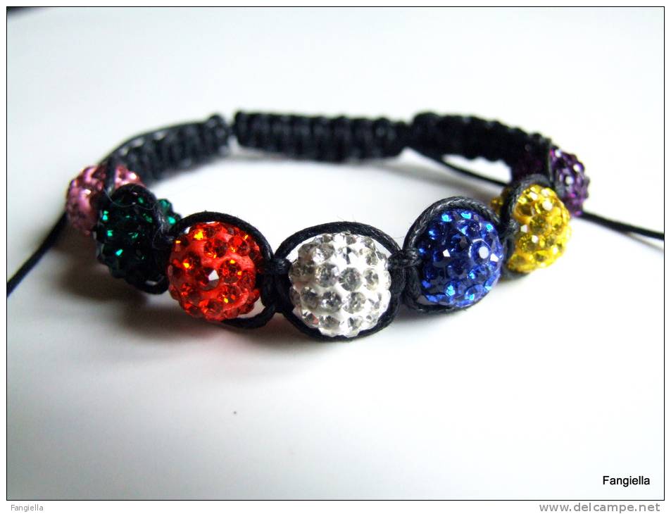 Bracelet Shamballa Multicolore Strass En Cristal Sur Coton Ciré Noir  Les Perles Font Environ 10mm De Diamètre.  Pour To - Bracciali