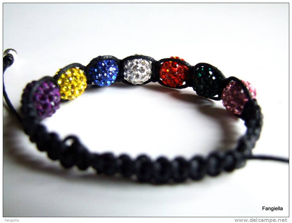 Bracelet Shamballa Multicolore Strass En Cristal Sur Coton Ciré Noir  Les Perles Font Environ 10mm De Diamètre.  Pour To - Bracciali