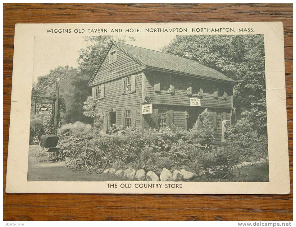 WIGGINS Old Tavern And Hotel NORTHHAMPTON ( The Old Country Store ) Anno 1938 ( Gekreukt - Zie Foto Details ) !! - Northampton