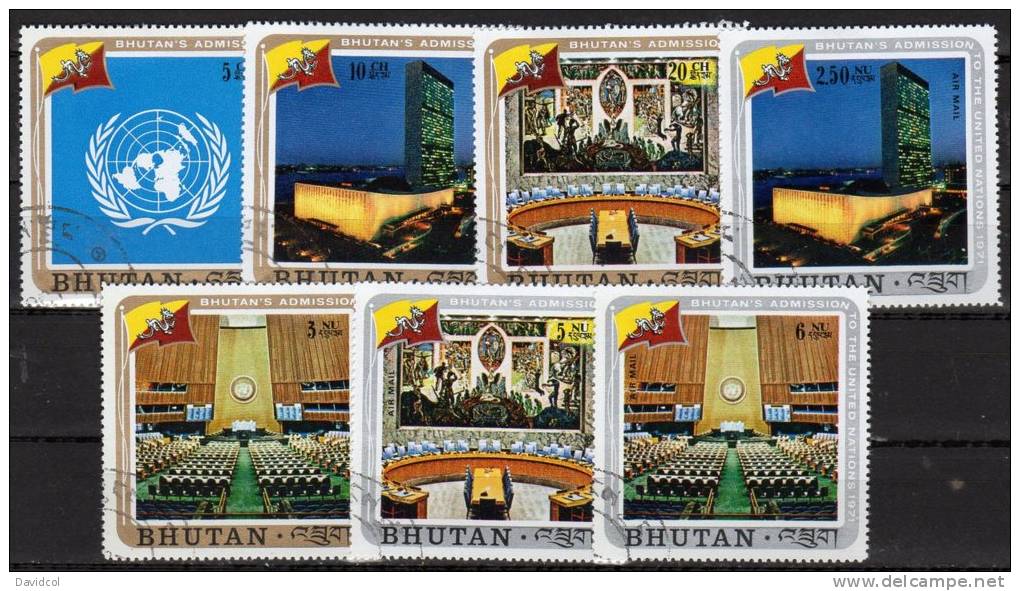 M875.-.BHUTAN.-. 1971 .-.SC#: 130-33, C21-23 - USED - UN EMBLEM AND BHUTAN  FLAG .-. SCV $ 3.50 - Bhutan