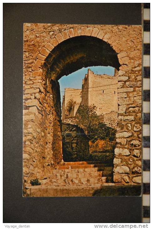 CP, 04, Gréoux Les Bains Ruines Du Vieux Chateau Editions SEPT - Gréoux-les-Bains