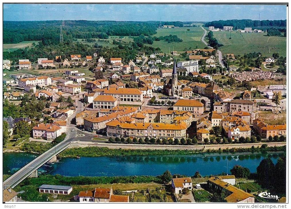 88 - Vosges - CHATEL-sur-Moselle - Vue Générale Aérienne  - Format  10,4 X 14,8 - Chatel Sur Moselle