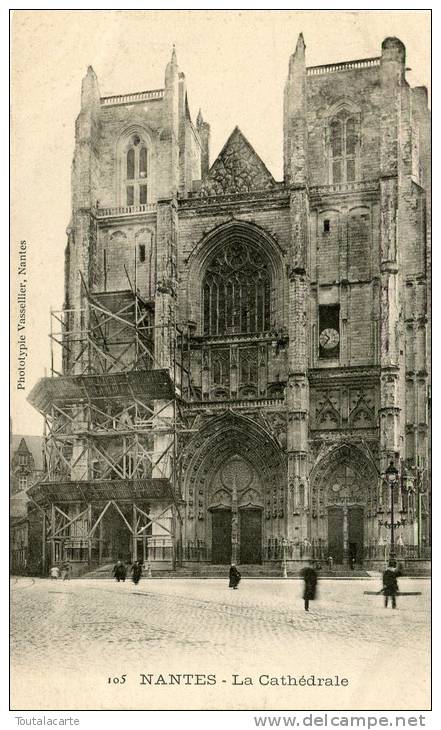 CPA 44 NANTES LA CATHÉDRALE - Nantes