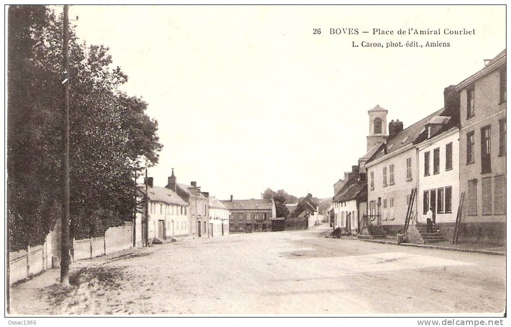 80 BOVES Place De L Amiral Courbet - Boves