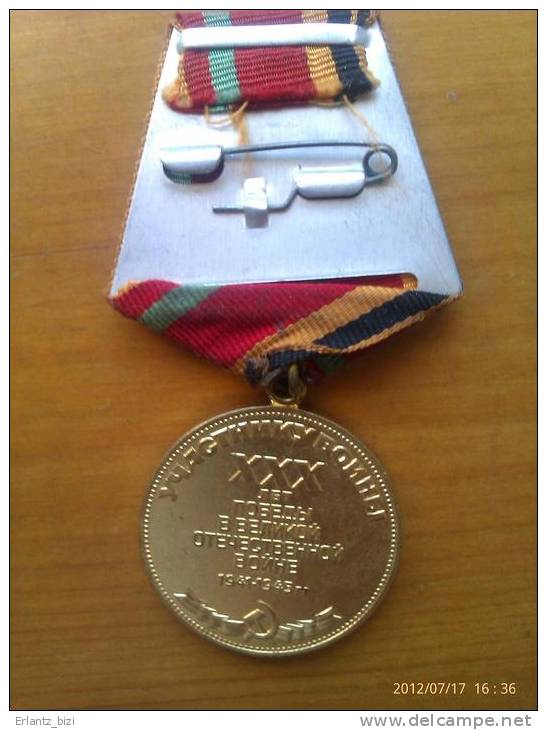 Medalla 1945-1975. 30 Aniversario 2ª Guerra Mundial. URSS. Comunista. - Rusia
