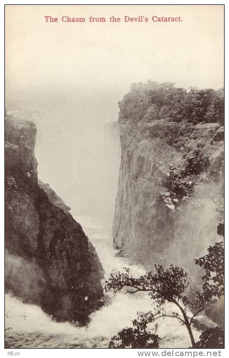 The Chasm From The Devil´s Cataract - Zimbabwe