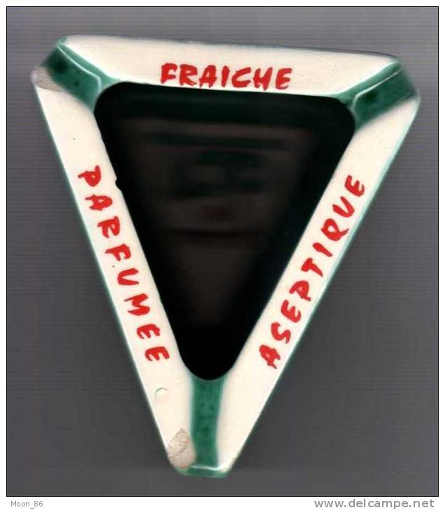 Cendrier Triangulaire Publicitaire  TOP MINT Fraiche Parfumee Et Aseptique -  Objet Ancien  De Fumeur - Ashtrays