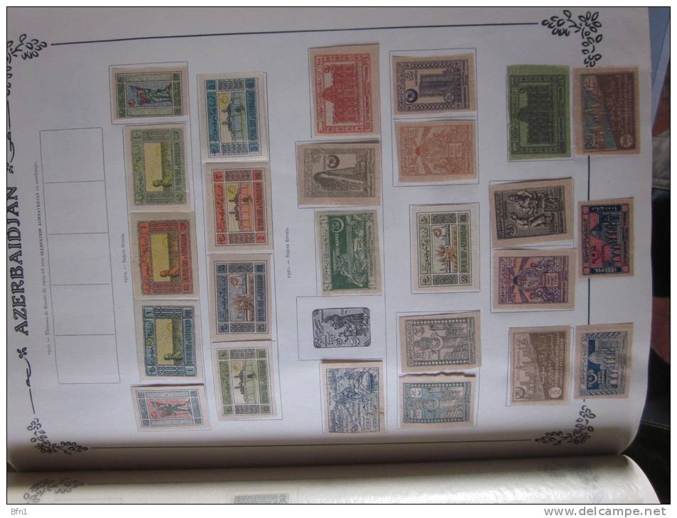 COLLECTION TIMBRES  AZERBAIDJAN  DEBUT 1917 NEUFS AVEC  CHARNIERES