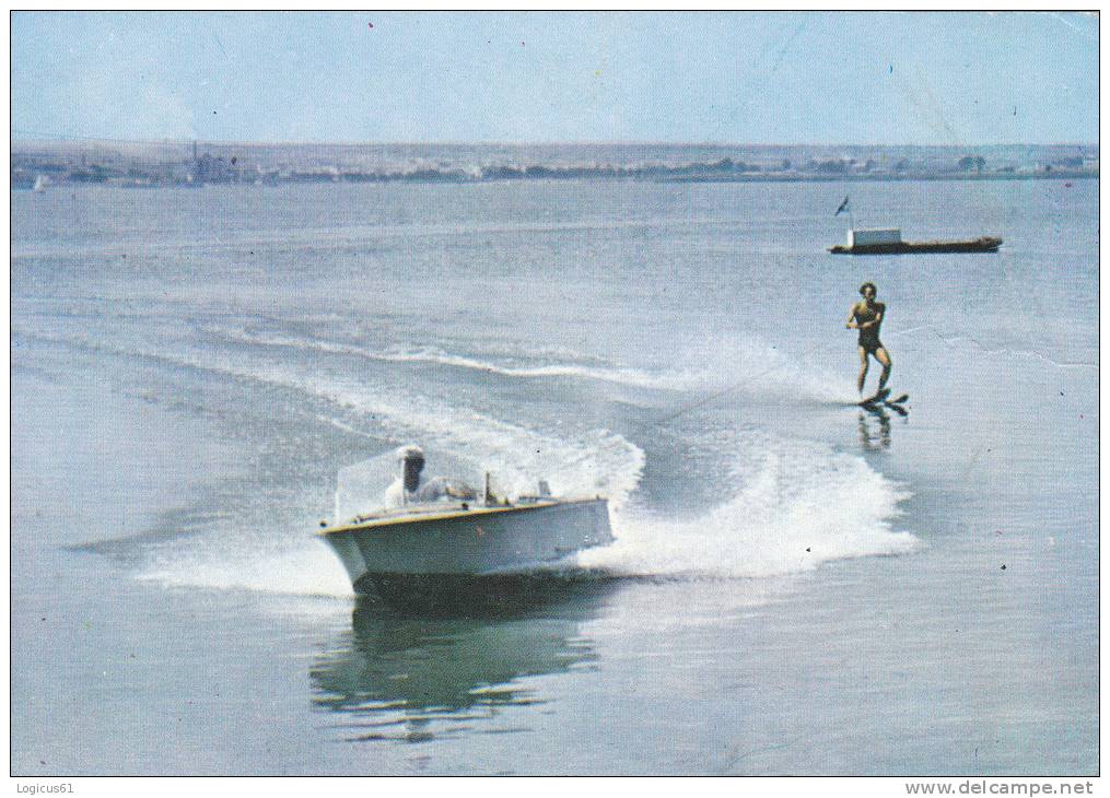 WATER SKIING ON LAKE SIUTGHIOL,MAMAIA - ROMANIA, POSTCARD UNUSED - Water-skiing