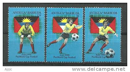 ILES D´ANTIGUA & BARBUDA . Coupe Du Monde Football Italia 1990.  3 T-p Neufs ** - 1990 – Italien