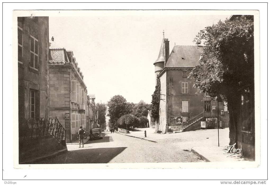 CSM :23 - Creuse - Dun Le Palletau ( Dun Le Palestel , ) : La Route De La Souterraine : Peu Commune - Dun Le Palestel