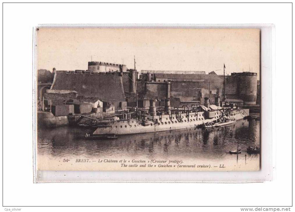 29 BREST Port, Marine Militaire, Croiseur Guichen, Chateau, Ed LL 54, 192? - Brest