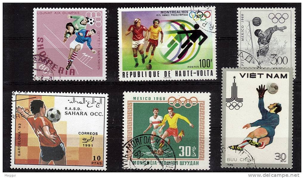 Lot  N° 75 Oblitere   Football Soccer Fussball - Used Stamps