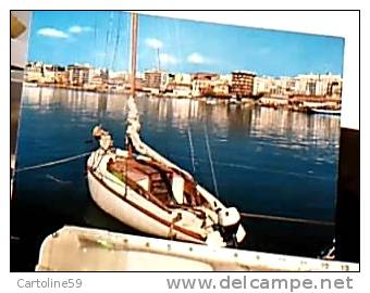 CROTONE VISTA DAL MARE E BARCA VB1975 X ESTERO ED12825 - Crotone