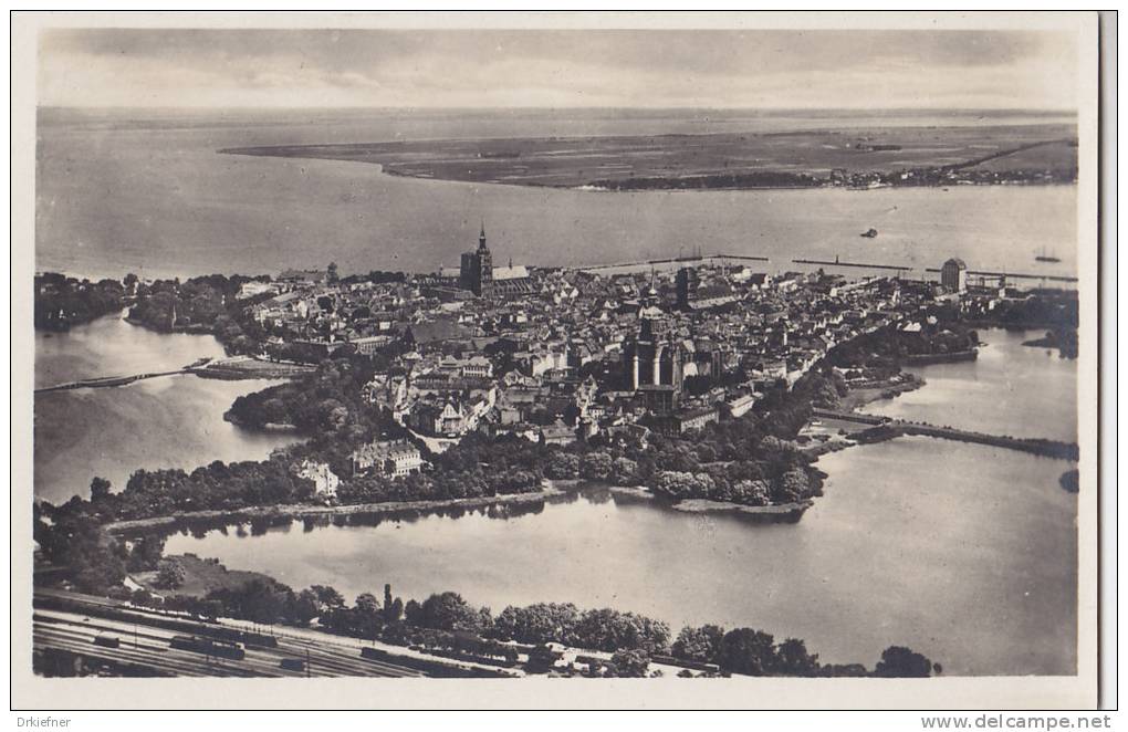 Stralsund, Luftbild, Mit Insel Rügen, Um 1930 - Stralsund