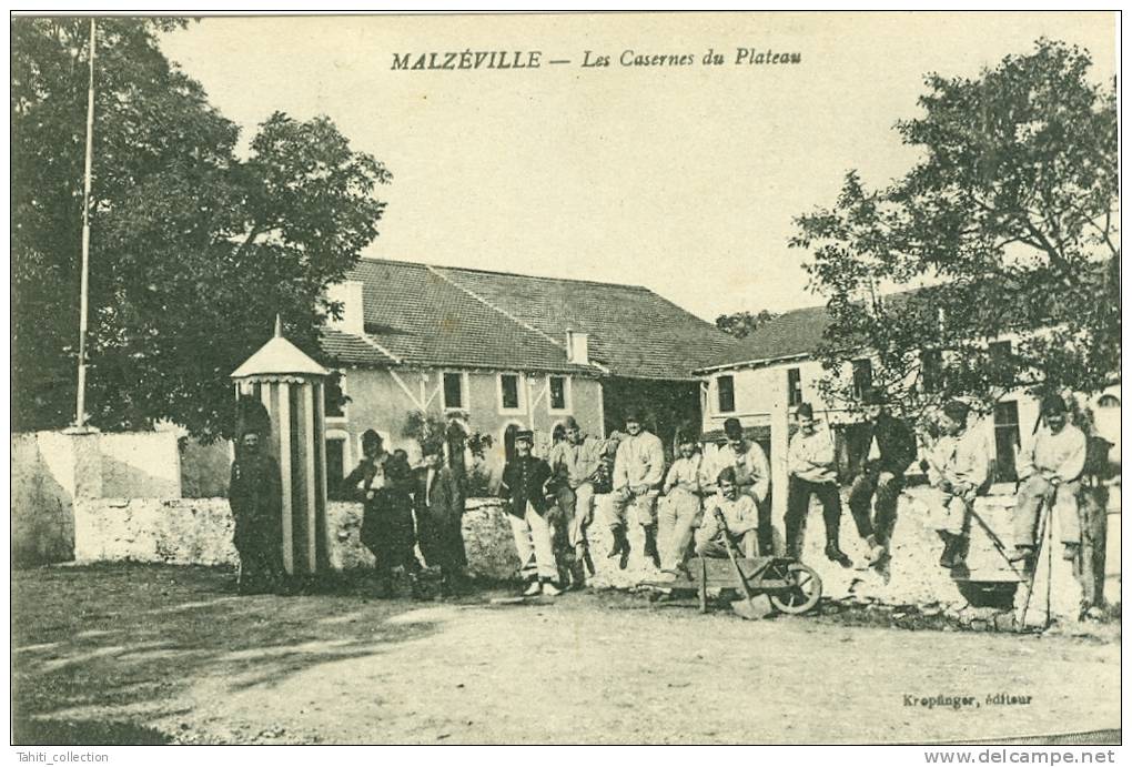 MALZEVILLE - Les Casernes Du Plateau - Maxeville