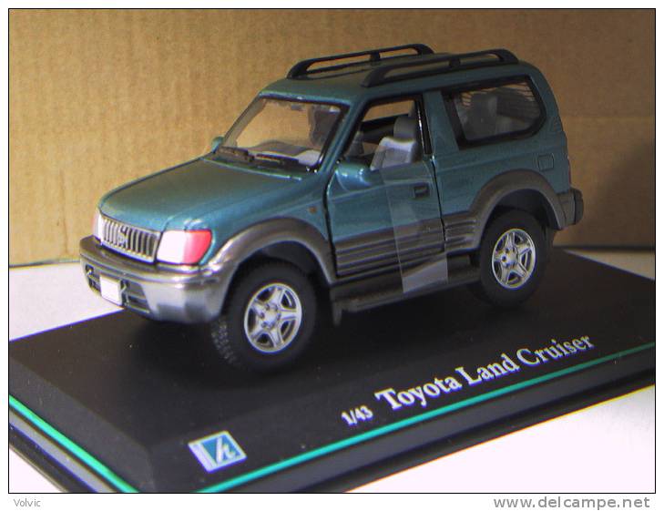 - CARARAMA -  Voiture TOYOTA LAND CRUISER-  Echelle  1/43° - Réf 50340 - Cararama (Oliex)