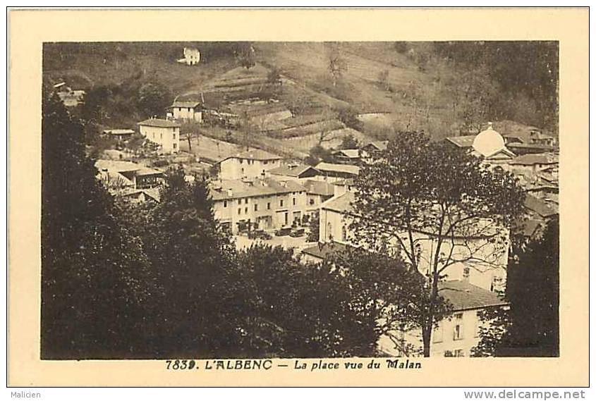 Isere -ref 122- L Albenc - La Place Vue Du Malan   -carte Bon Etat - - L'Albenc