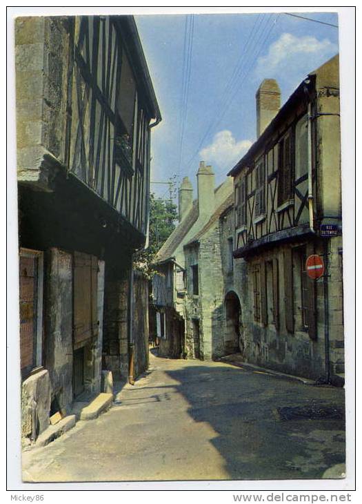 CLAMECY--1971--Maisons Du XV° Siècle(panneau Routier "Sens Interdit"),cpsm  10 X 15 éd Nivernaises--flamme Clamecy - Clamecy