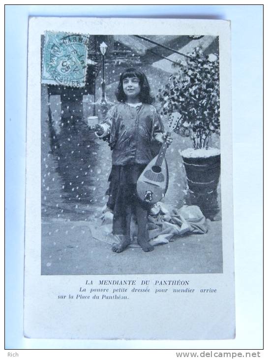 CPA série de 6 cartes - La mendiante du Panthéon - enfant mandoline