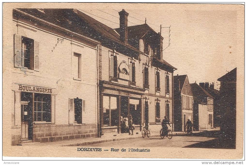 Dordives- Rue De L'Industrie - Dordives