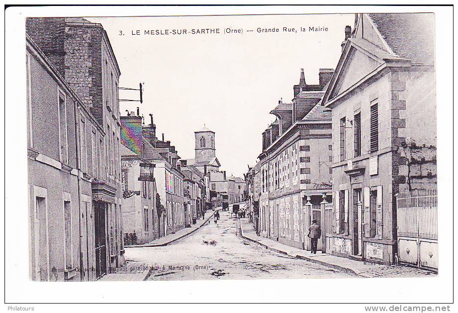 LE MESLE-SUR-SARTHE  --  Grande Rue, La Mairie - Le Mêle-sur-Sarthe