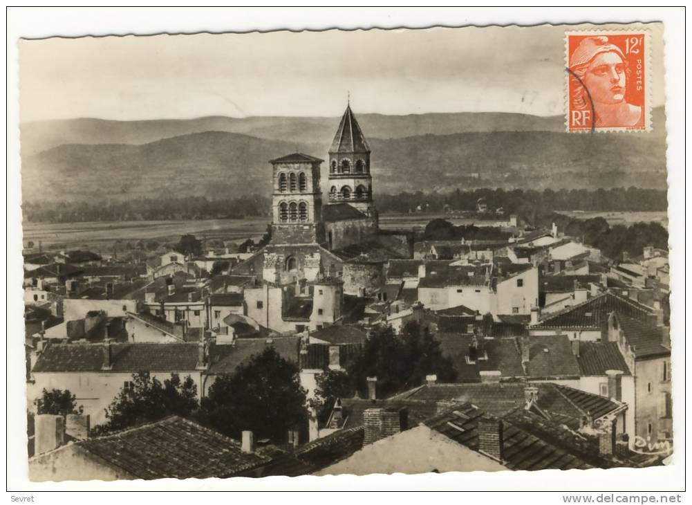 BRIOUDE. - Vue Générale. CPM Dentelée - Brioude