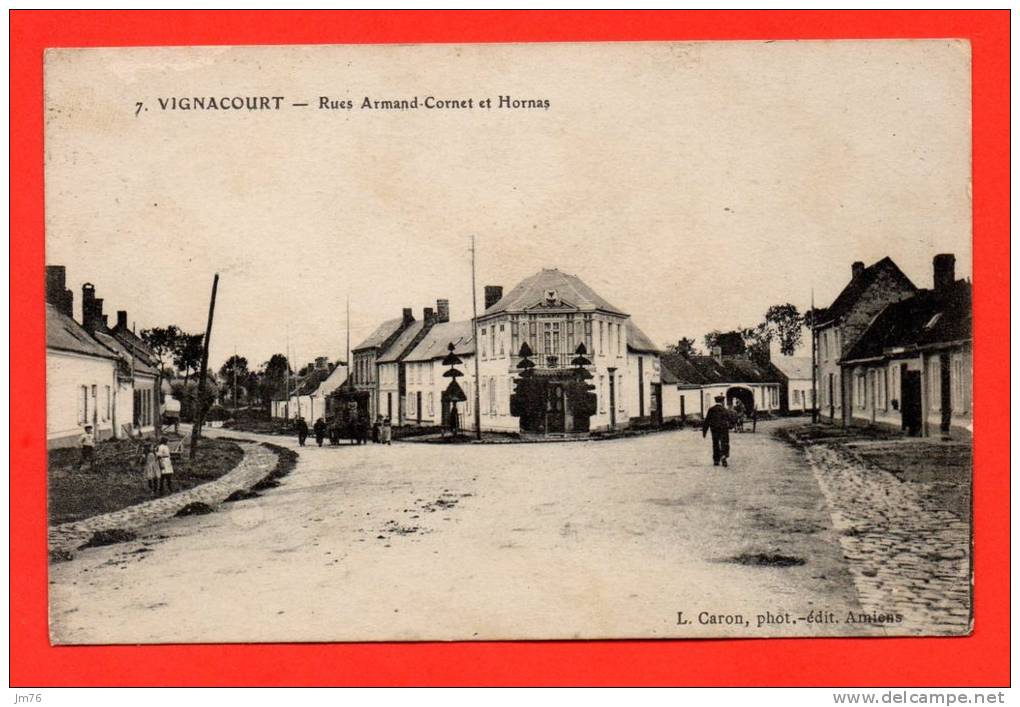 VIGNACOURT - Rue Armand Cornet Et Hornas.  (belle Animation) - Vignacourt