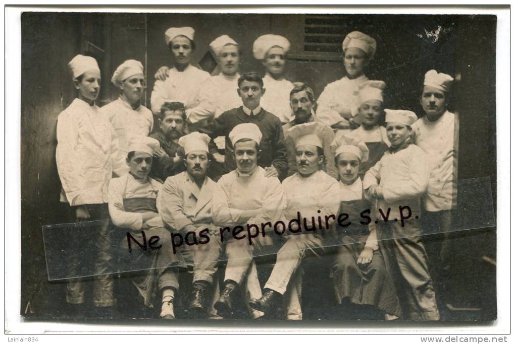 - Carte Photo - Une Belle Brochettes De Chefs Et De Marmitons, Non écrite, Photo Christache, Paris, Scans . - Ristoranti