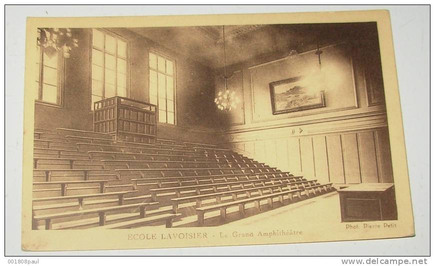 Ecole Lavoisier - Le Grand Amphithéâtre - Enseignement, Ecoles Et Universités