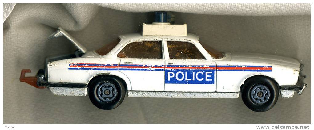 Matchbox Jaguar XJ12  K-88 Police 1978 - Matchbox