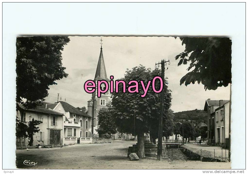 Bf - 03 - MARIOL - Centre Du Bourg Et L´église - édit. Combier - - Autres & Non Classés