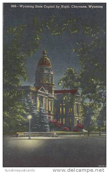 Wyoming Cheyenne Wyoming State Capitol By Night - Cheyenne