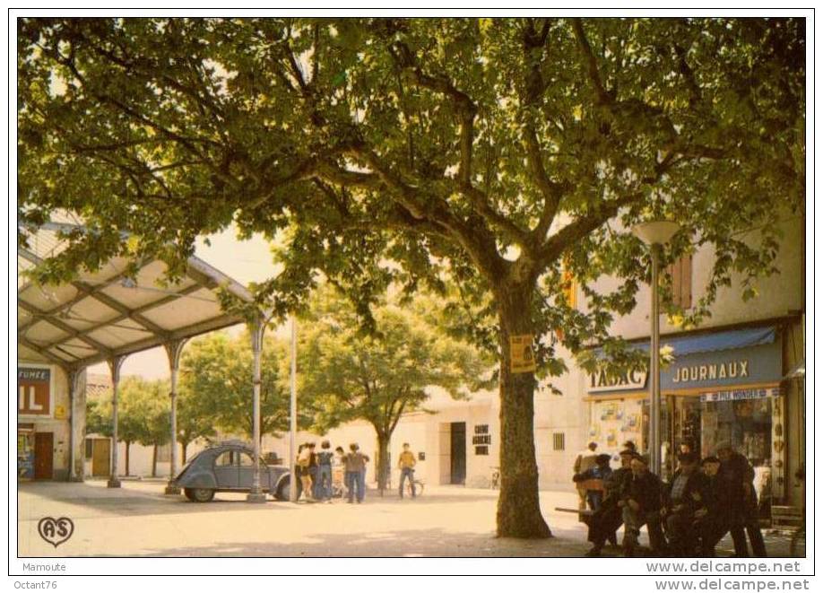 RIEUX MINERVOIS - PLACE DU GENERAL BOUSQUET " LE TABAC PRESSE JOURNAUX " - CITROËN 2CV - Altri & Non Classificati