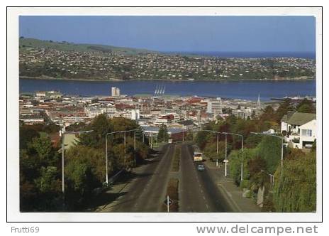 NEW ZEALAND - AK 147381 Dunedin City From Stuart Street Bridge Also Showing Otago Harbour - Nouvelle-Zélande