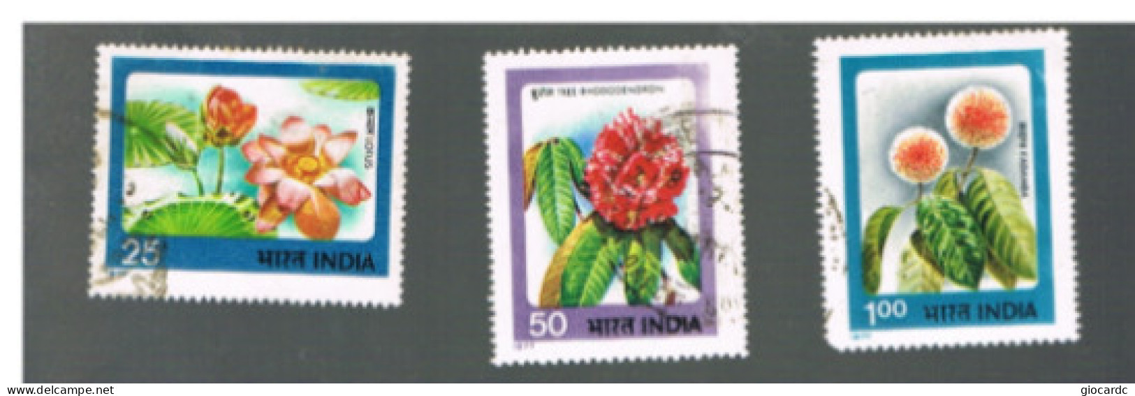 INDIA  - SG 850.852  -  1977  /  INDIAN FLOWERS             -  USED - Oblitérés