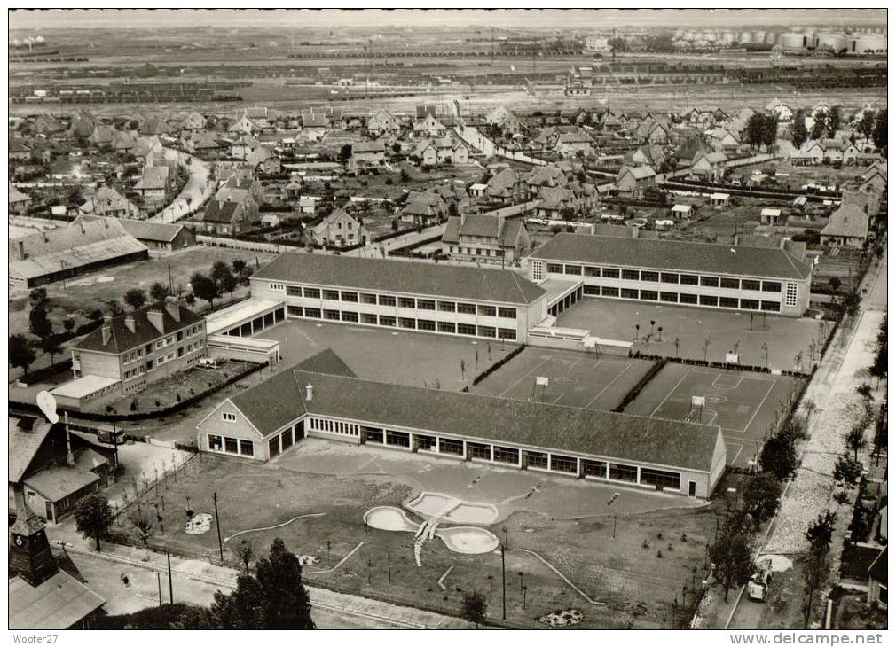 CPSM   SAINT POL SUR MER   Cité Des Cheminots    Et Ses Environs - Saint Pol Sur Mer