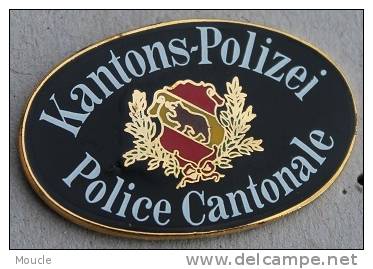 POLICE CANTONALE DE LA VILLE DE BERNE - SUISSE  - KANTONS POLIZEI  BERN - SCHWEIZ -  (VERT) - Policia