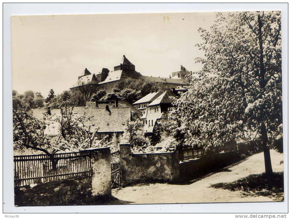 Allemagne-AUGUSTUSBURG ERZGEB--Blick Zum Schloss - Augustusburg