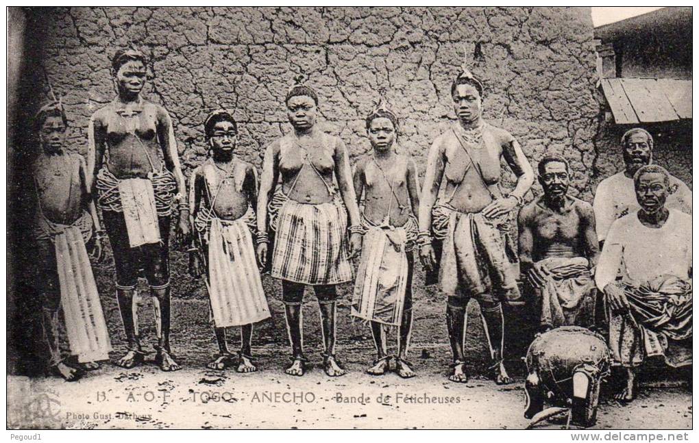CARTE POSTALE ANCIENNE. TOGO. ANECHO. LES FETICHEUSES. 1927. - Togo