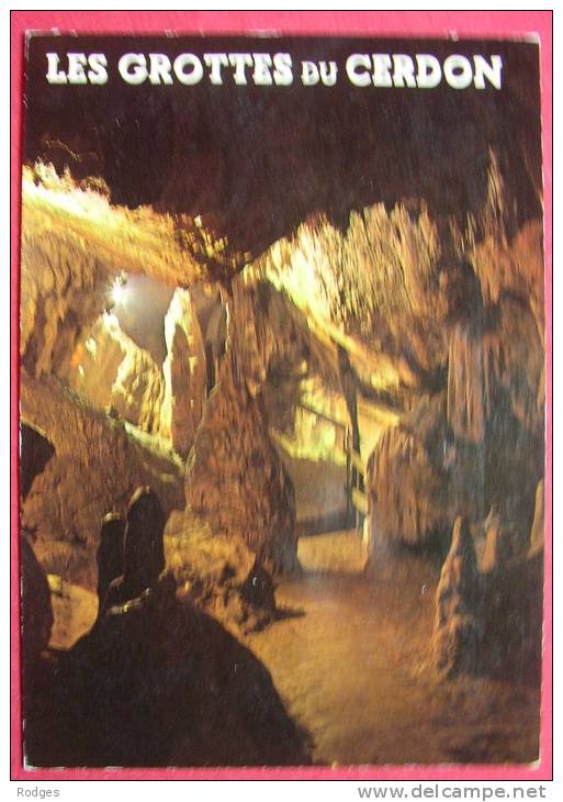 Dep 01 , Cpm  Les Grottes  De CERDON  , N.51.255 , La Balme Sur Cerdon , W.2699 (2.128) - Non Classés