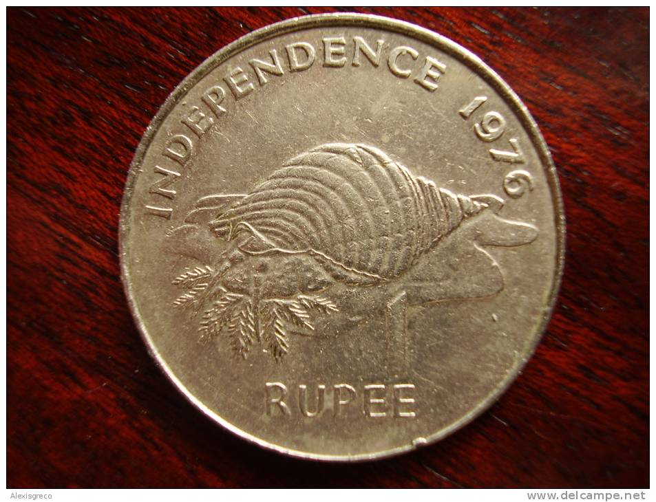 SEYCHELLES 1976 INDEPENDENCE ONE RUPEE Copper-nickel Coin USED In Very Good Condition. - Seychelles