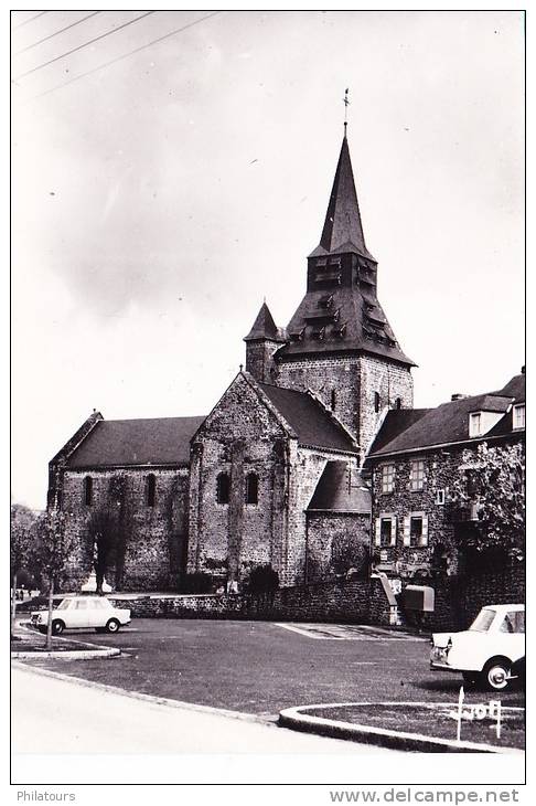 AMBRIERES-LE-GRAND  --  L'Eglise Du XIIe Siècle - Ambrieres Les Vallees
