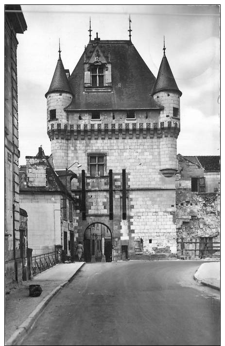 *   (37)  LOCHES  *  CPM  CPSM     - PORTE DES CORDELIERS - Loches