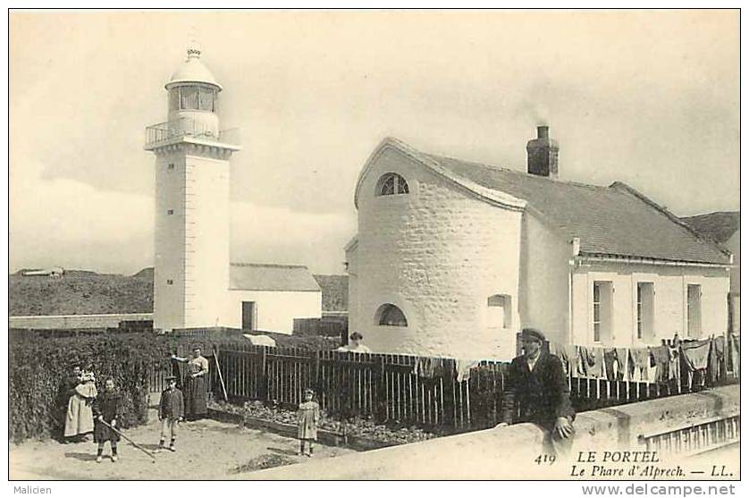 DEPTS DIV -pas De Calais -ref -F629-le Portel - Le Phare D Alprech - Theme Phares    - Carte Bon Etat  - - Le Portel