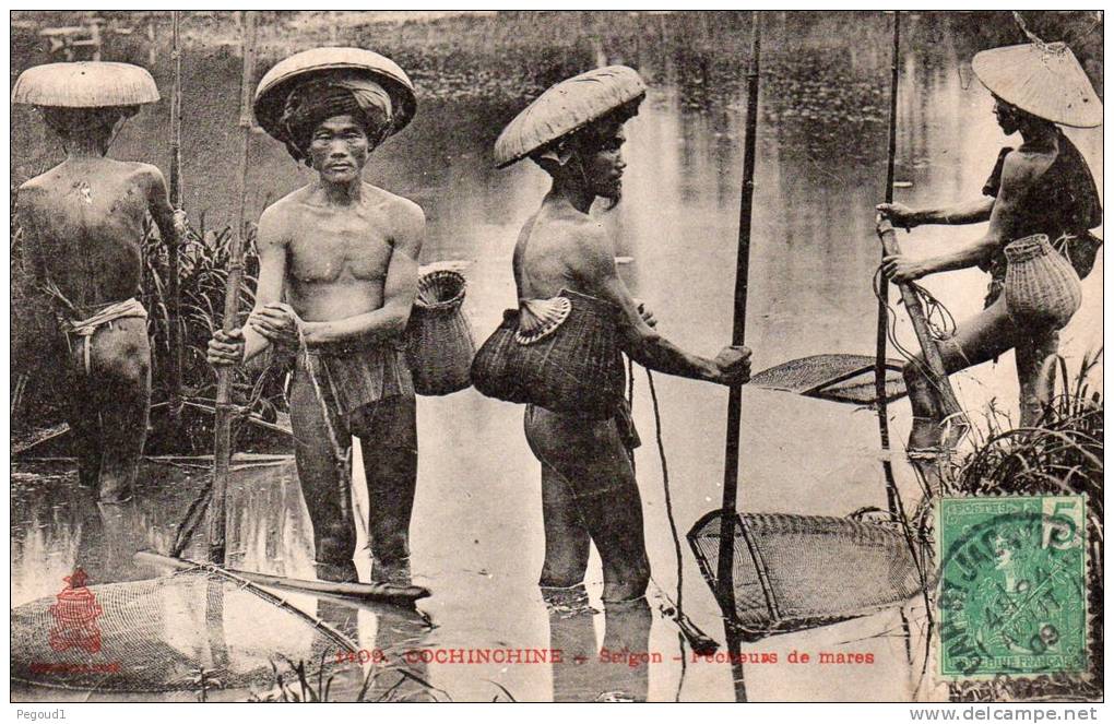 CARTE POSTALE ANCIENNE. VIETNAM. COCHINCHINE. SAIGON. PECHEURS DE MARES. 1909. - Vietnam