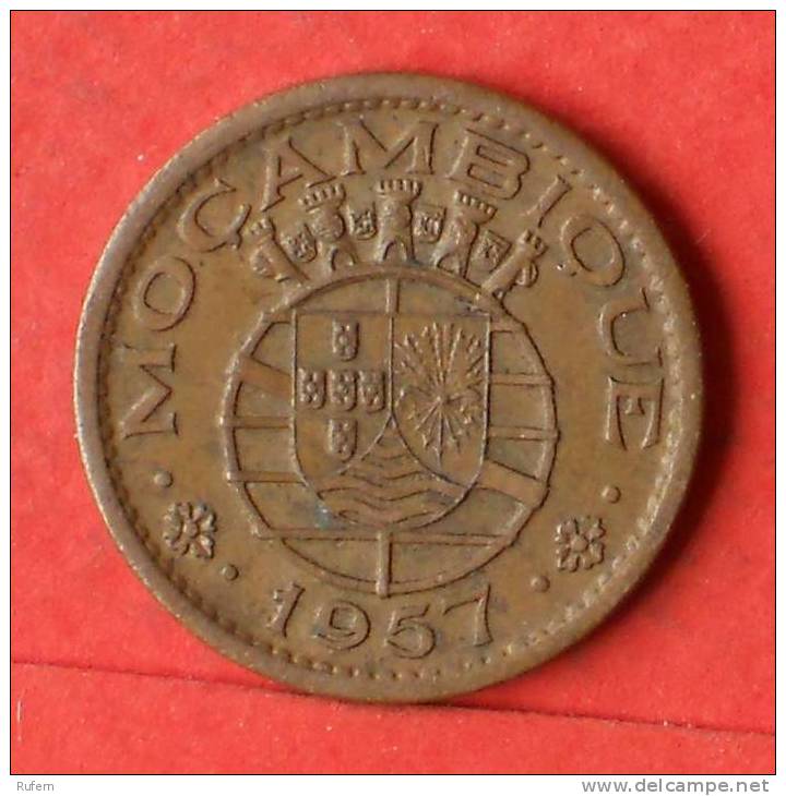 MOZAMBIQUE  50  CENTAVOS  1957   KM# 81  -    (1467) - Mozambique